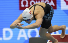 游泳世锦赛｜100米自由泳  何诗蓓首名跻身今晚复赛