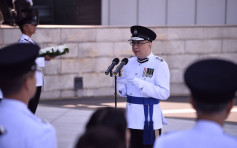 卢伟聪出席警队纪念日 悼念殉职的警务人员
