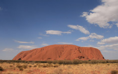 尊重原住民祖先傳說 澳洲2019年起禁爬艾爾斯岩