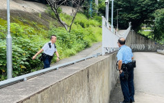 珍惜生命│长沙湾呈祥道男子天桥堕下 送院不治