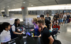 港鐵：機場快線香港站往博覽館站列車服務暫停 博覽館站關閉