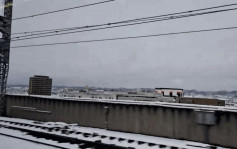 新幹線列車埋站失控衝前500米   乘客驚惶：以為會出軌