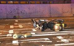 连翔道电单车的士相撞 铁骑士倒地再遭私家车辗毙 涉事两车不顾而去