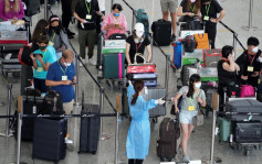 入境限制放宽 机场8月份客运量按年增1.16倍 