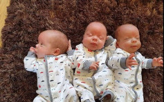 机率仅有两亿分之一 英妇诞下同卵三胞胎