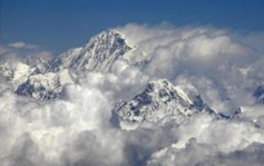 印度喜马拉雅山雪崩 至少10死20多人失踪