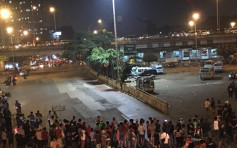 雅加达巴士站爆炸　现场见人体残肢