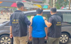 将军澳景林邨女子遇袭 1800元雨伞被毁 警拘45岁男