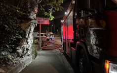 落馬洲車場鐵皮屋起火 消防到場灌救疏散多人