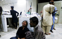巴基斯坦通胀严重 斋戒月抢粮食酿踩踏累计至少23死