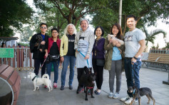 【特首选战】曾俊华探访「香港救狗之家」　吁市民支持领养宠物