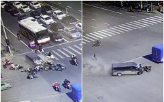 【有片】恐怖保龄球　河南郑州客货车横扫电单车1死9伤