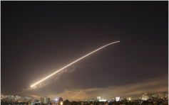 【有片】三国联手猛烈轰炸逾百次 英美指空袭成功目标毁叙化武设施