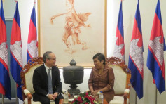 刘江华晤柬埔寨文化艺术部部长 冀加强双方文化连系