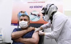 土耳其批准紧急使用科兴疫苗 卫生部长率先接种