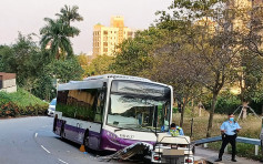 愉景湾巴士高尔夫球车相撞 至少5人受伤