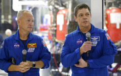 美国太空总署本土发射两太空人上太空 近十年来第一次
