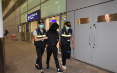 机场海关检美国70万元大麻花邮包 长沙湾拘2男女