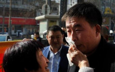 5岁儿被拐失联29年 陕西妇医院打听消息终团聚