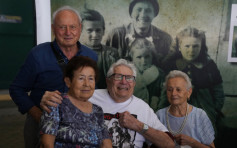 美国老兵二战救意国三兄妹 70多年后喜重逢