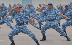 青少年軍事夏令營結業典禮 林鄭鼓勵加入紀律部隊