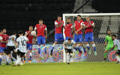 【美洲杯】美斯罚球先开纪录 阿根廷1:1赛和智利