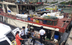 两渔船屯门岸边卖海鲜 负责人涉非法贩卖遭食环署拘控