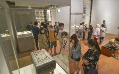 香港故宫展出15件一级国宝为期1个月 包括千古名作《洛神赋图》