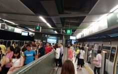 港鐵柴灣站訊號故障　列車服務一度受阻