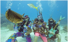 400人参加佛罗里达州水底音乐会　宣扬保育珊瑚礁讯息