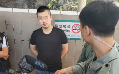 【修例风波】青马收费亭搜机场巴 警带走4人包括一名怀疑假记者