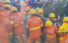 山西孝义市煤矿透水事故至少20人已获救 两官员被免职