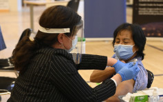加拿大開始新冠肺炎疫苗接種工作 高風險群組優先