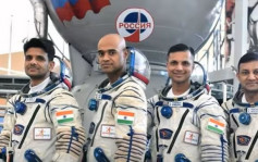 印度四个太空人亮相  「明年送入太空」