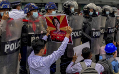 缅甸警方通缉6名艺人 指其鼓动示威及罢工