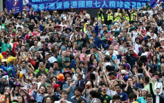 七欖｜決賽日現場氣氛高漲  內地來港學生 : 感覺全城都在狂歡