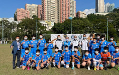 港超球队晋峰与入境处青少年领袖团交流 教授球技分享职业历程 