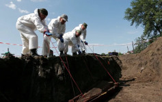 俄乌局势｜俄声称于卢甘斯克发现万人冢 已责成部门调查