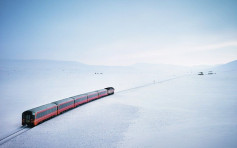 俄罗斯第一列北极观光火车开通 从圣彼得堡往挪威