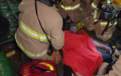 荃灣劏房火︱昏迷42歲女住客經搶救後好轉 危殆轉為嚴重