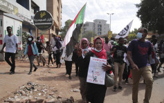 苏丹万人示威要求军方「返回军营」 据报 178人受伤