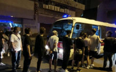 红磡无牌酒吧扮「内部装修」继续开 14男女被捕兼被票控