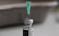英国洽购多数以千万剂辉瑞疫苗 准备为长者注射第3剂增强剂