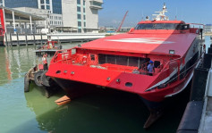 噴射飛航香港往氹仔客船機房起火 逾200乘客船員安全登岸