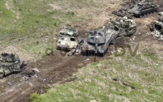 俄乌战争｜「首次出现」就被击毁！乌军损失美国布拉德利步兵战车