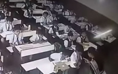 【睇片】印度男生上課未簽到 老師2分鐘狂摑40巴