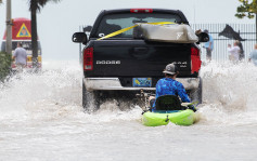 四级飓风「伊恩」在佛州西南岸登陆 引发洪灾百万户停电