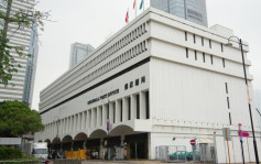 香港邮政自疫情前录全面亏损 市民倡多开邮局及减价吸客