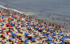 美上诉庭裁定 小镇政府可禁半裸女进海滩