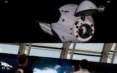 SpaceX龍飛太空船與國際太空站成功接合